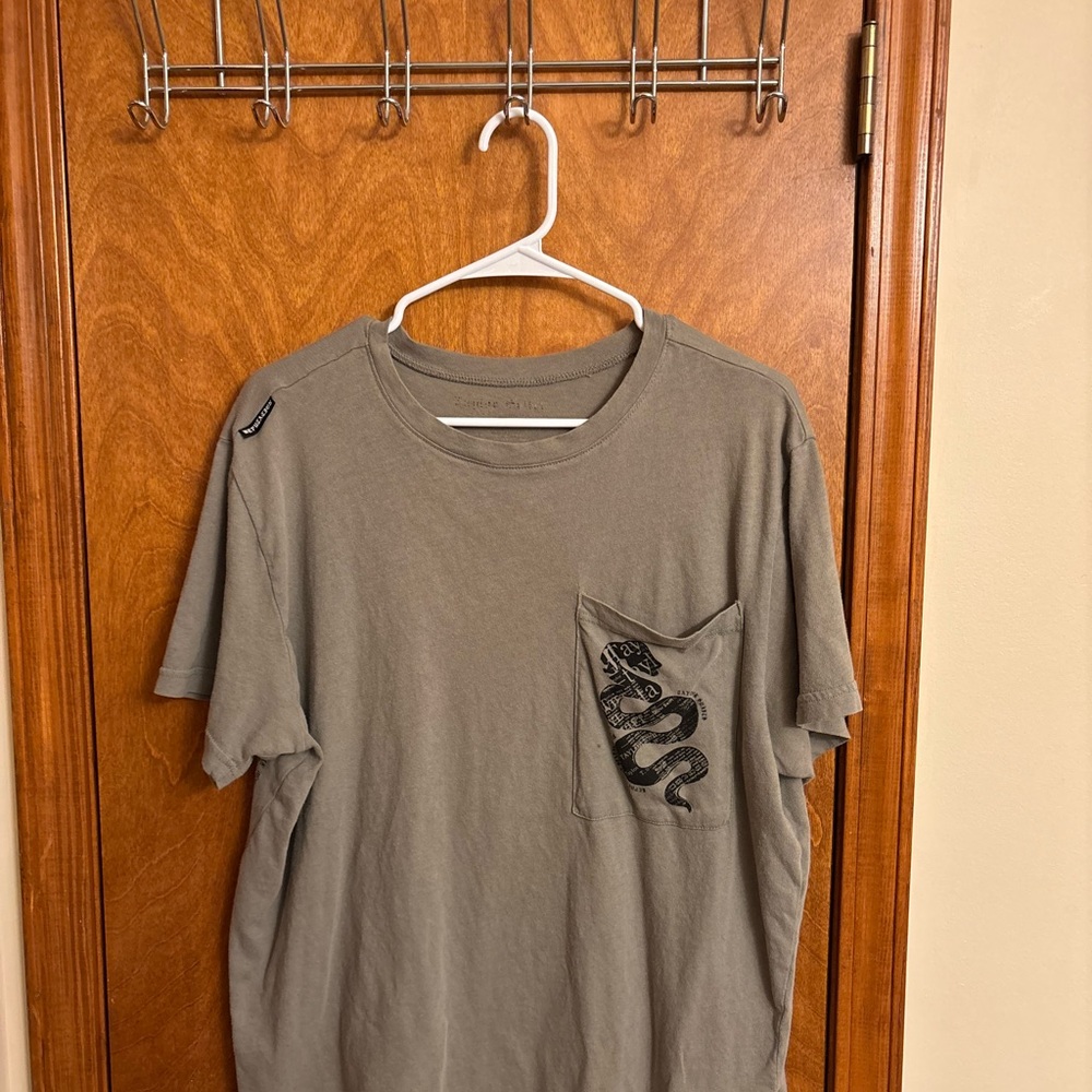 Taylor Swift reputation tee